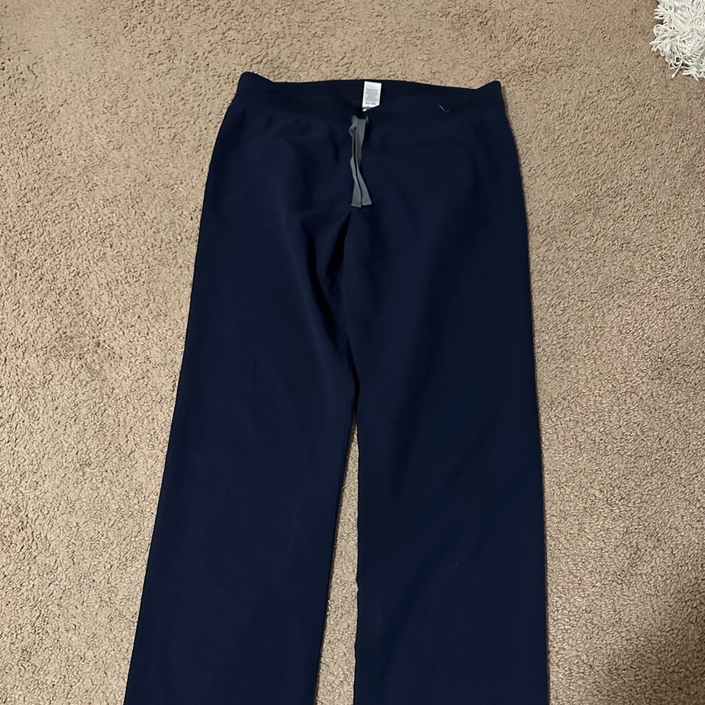 Figs women scrub pants size M tall